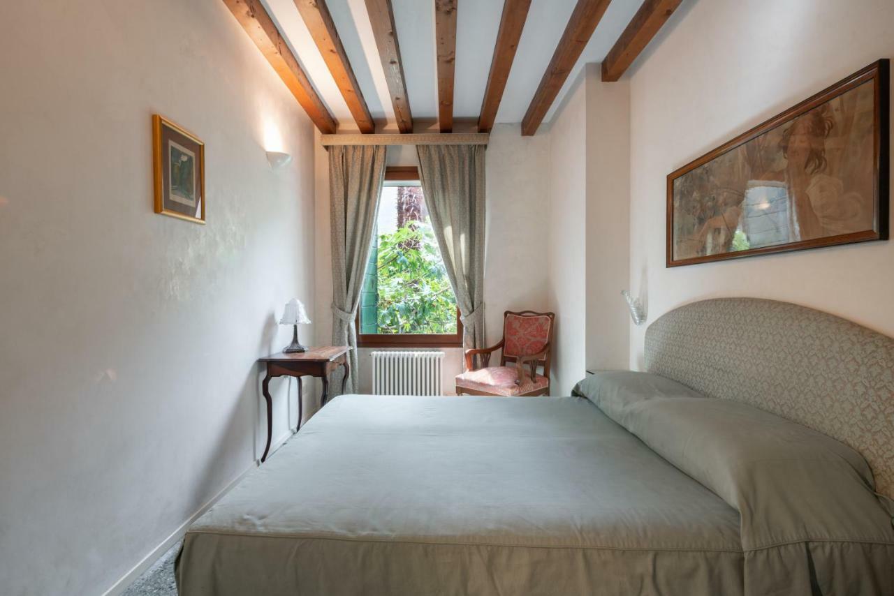 Garden Apartment Venice Exterior photo
