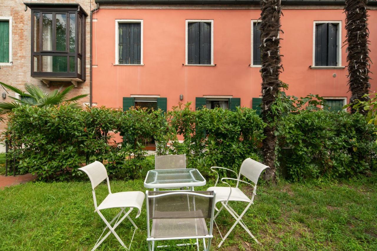 Garden Apartment Venice Exterior photo