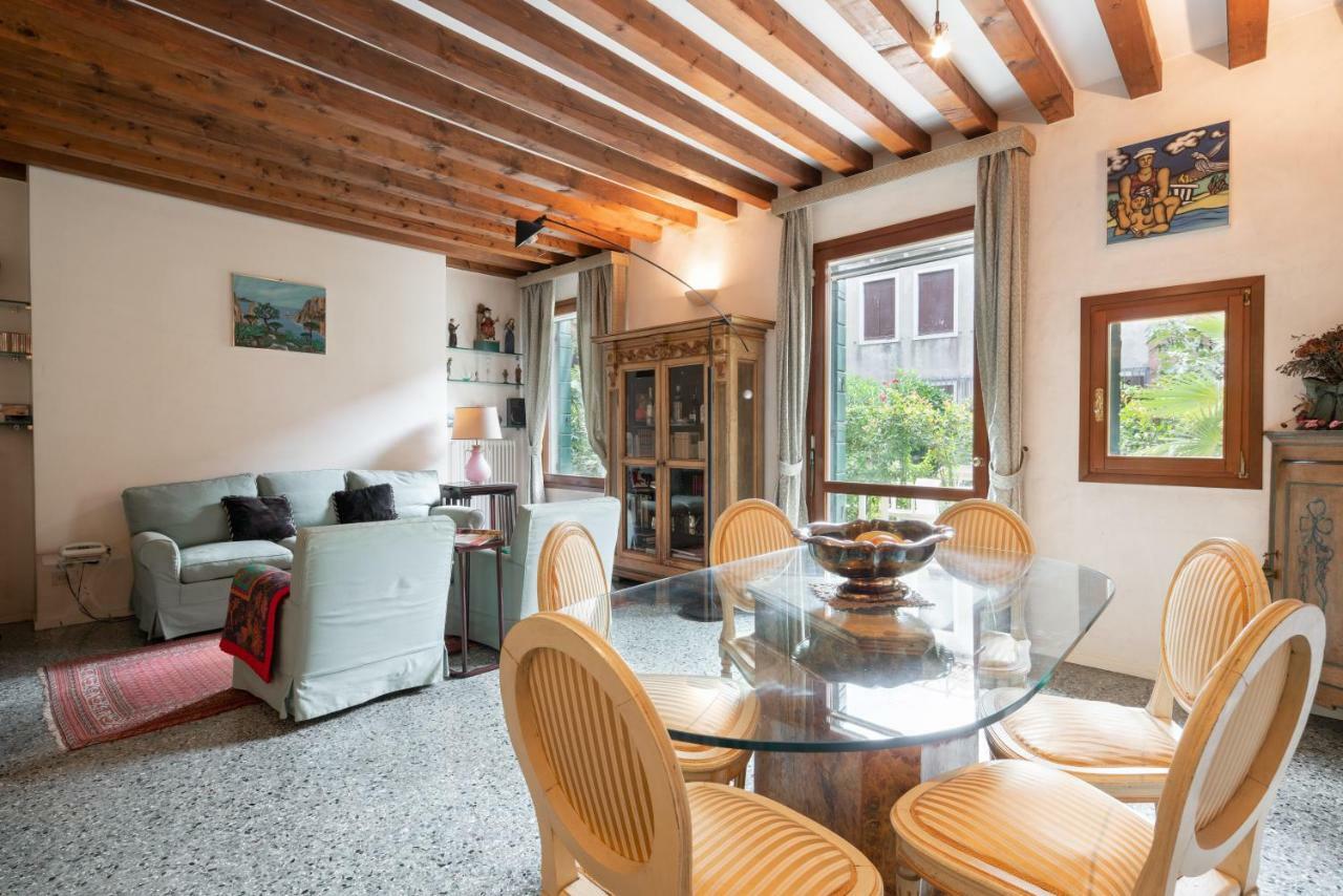 Garden Apartment Venice Exterior photo